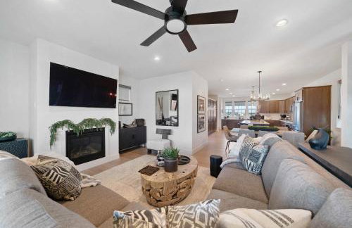 Modern Retreat for Groups with Majestic Views - Foto 13