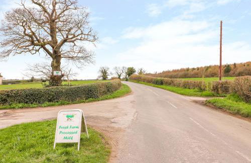 Woodthorpe Cruck Cottage - Foto 34