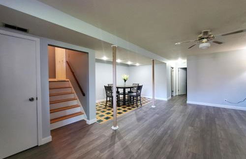 Quiet 3BR 2BA Near Mall, Shopping Centers, and I-94 - Foto 10