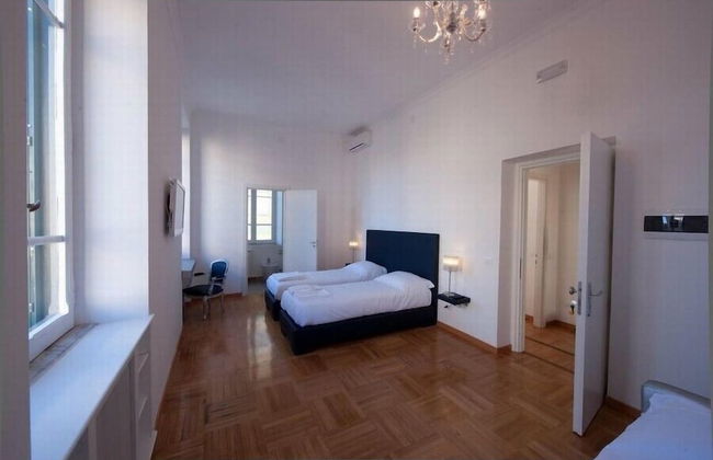 Imperia Suite - Photo 24