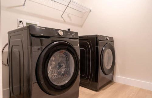 Hot Tub, 3BR for 10, Near Ark, Private Parking - Foto 19