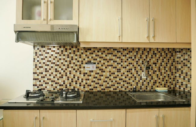 Cozy And Simply 1Br Green Central City Glodok Apartment - Foto 7