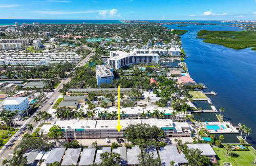 Palm Bay Club by Beachside Management - Photo 102