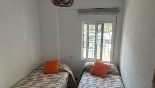 Apartamento Torres de Colon en Torre del Mar - Photo 3