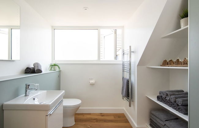 3BR Stylish Home Sea View Walk to East Wittering - Foto 29