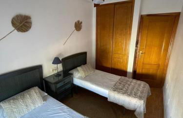 Oasis en la playa con piscina - Foto 57