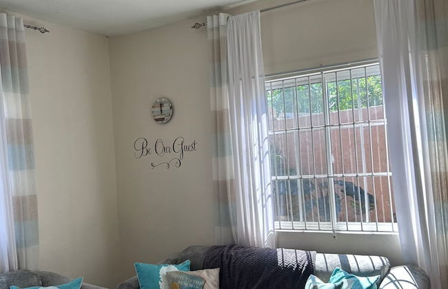 Adorable 1Bed Cottage Walk to the Beach - Foto 13