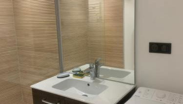 Appartement Coté jardin - Wifi - Foto 4