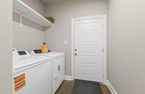 NEW Willow House KING Garage Sports Complex - Foto 10