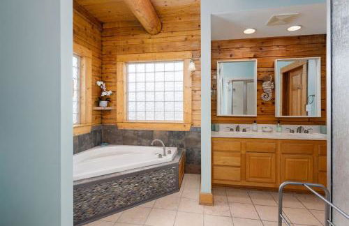 Boomerang- Oceanfront Log Cabin in North Topsail - Foto 69