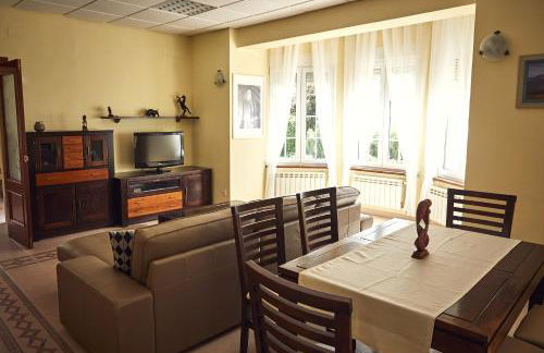 CASA ALTO LOS RENEDOS - Photo 13