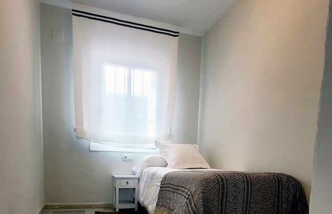 San Clemente House - Photo 11