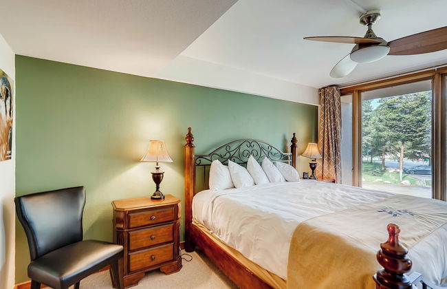 Studio in Lakeside Village, Updated Kitchen & Bath apts - Foto 55