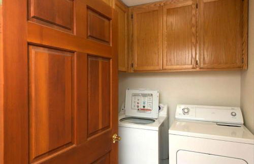 Absolute Zen! Redwoods! BBQ Grill! Fast WiFi!! Ping Pong!! Dog Friendly! - Foto 21