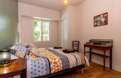 Maison avec piscine partagée proche de Périgueux - FR-1-616-528 - Foto 15