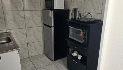 Aconchegante Terreo com ar 12 mil - Foto 2