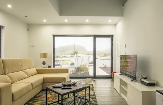 Silver Gate Home in Nossa Senhora do Pilar - Photo 12