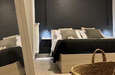 Vista Dolce Isola _ Lakeview Pool, Terrace & Garden apartment - Photo 8