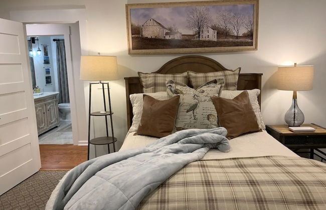 Five-star Historic Boyd Harvey Carriage House 2 Bedroom Home by RedAwning - Foto 5