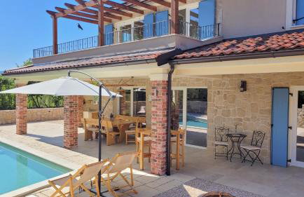 Villa Alara - charming villa with heated swimming pool - Foto 2