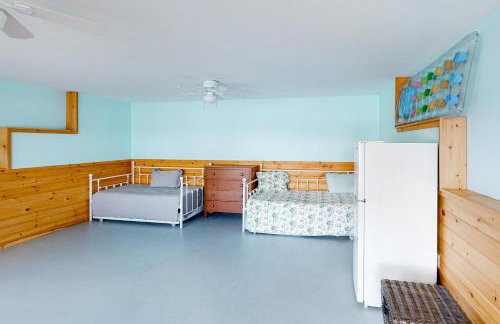 Lakefront Retreat - Foto 31