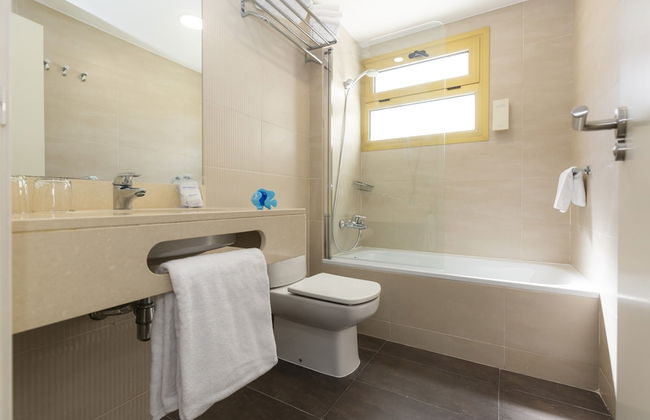 Acacias Apartamentos Salou - Foto 19