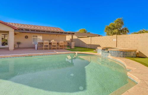 Putting Green, Pool and Spa! San Tan Valley Escape - Foto 38