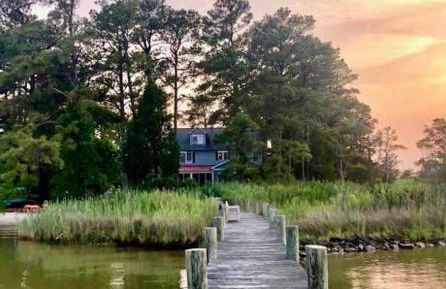 Chesapeake Waterfront - 7BR 5BA - Beach Pool Dock - Foto 3