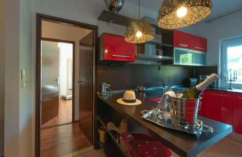 Villa in Ugljane With Private Pool - Foto 24