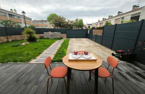 Le Cupidon, cocon privé avec Spa, Sauna, Cinéma Netflix et Jardin privé - Foto 4