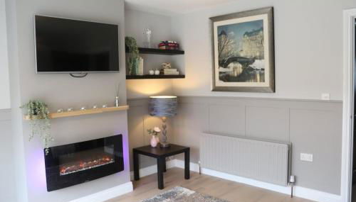 Last-Minute Escape l The Grey Door 2 Bed Cottage Banbridge Parking Private Garden l Nestled Property Management - Foto 2