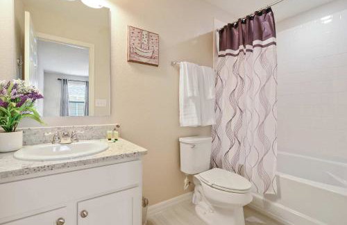 Four Bedroom w/ GameRoom 5152A - Foto 21