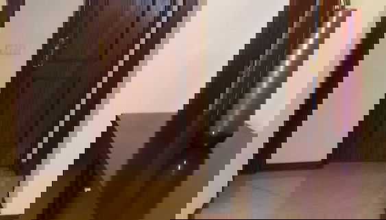 Entrada (vista interior)