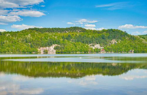 Lake and Mtn Views Vermont Couples Retreat! - Foto 28