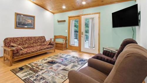 Serene Yellville Retreat with Hot Tub on 85 Acres - Foto 4