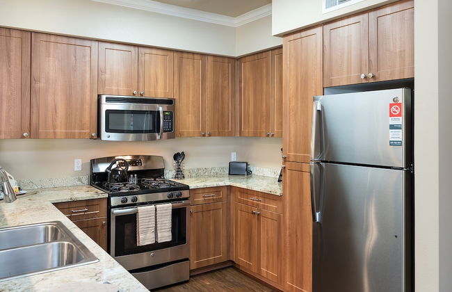 Global Luxury Suites Baypointe Station - Foto 12