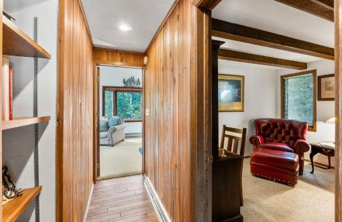 Lily Bay Lodge by Simple Life Rentals - Photo 38