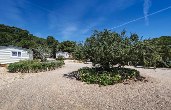 Beautiful Wooden Bungalow With Shared Pool - Foto 29