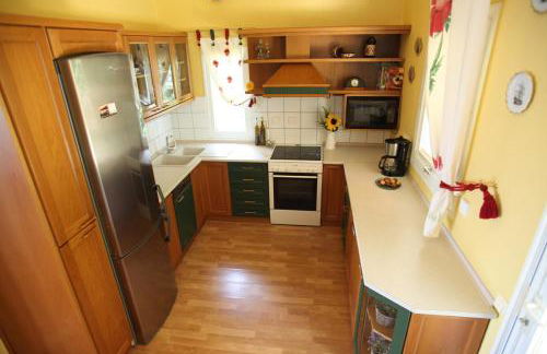 Six Steps From The Forest - Photo 60