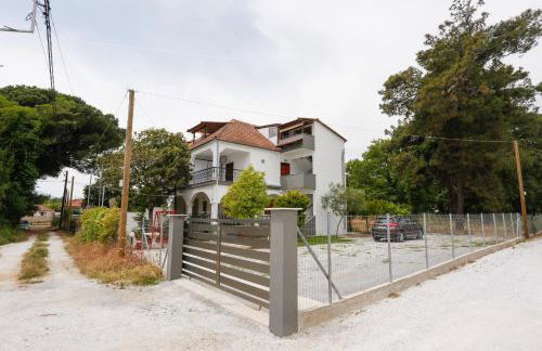 GK Houses #3 - Photo 22