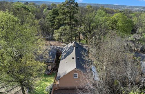 Iris Manor Luxury Modern Stay Near UAB - Photo 4