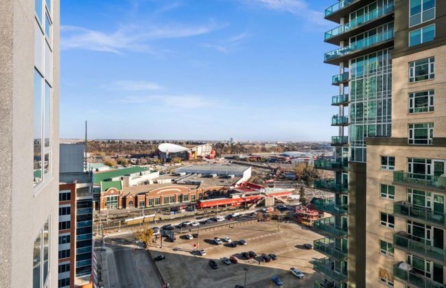 Modern Calgary Apartments - Calgary 1320 1St SE 1503 P4 2Bd 2bath - Photo 29