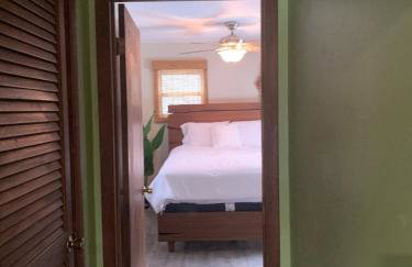 Earthy Hobbit Jungle with Privacy & Serenity - Foto 42