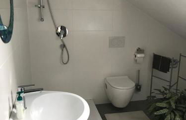 Bezauberndes Gästehaus im Grünen mit Terrasse - Foto 9