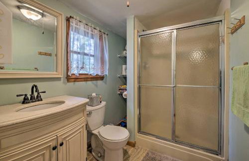 Catskill Mtn Home with Deck about 1 Miles to Zoom Flume! - Foto 13