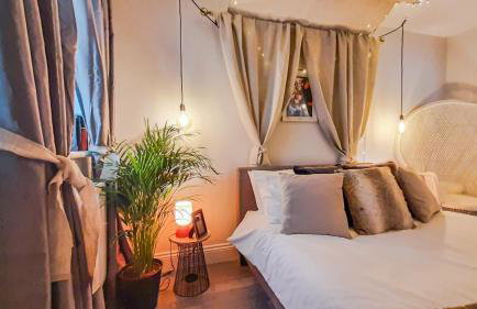 Stunning 2 bedrooms apartment - Foto 2