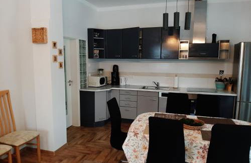 Am Bahnhof - Foto 32