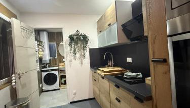 La belle étoile climatisé à 5 min à pieds de la plage - Foto 5, stove, dishwasher