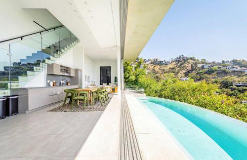 Hillside 4B Villa w Infinity Pool City Views - Foto 10