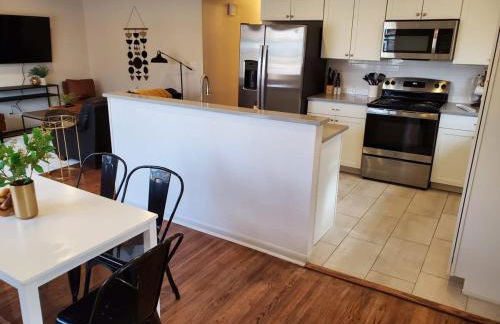 South Side Chic 3Br 1Ba 10mn to McConnell Spirit - Photo 26